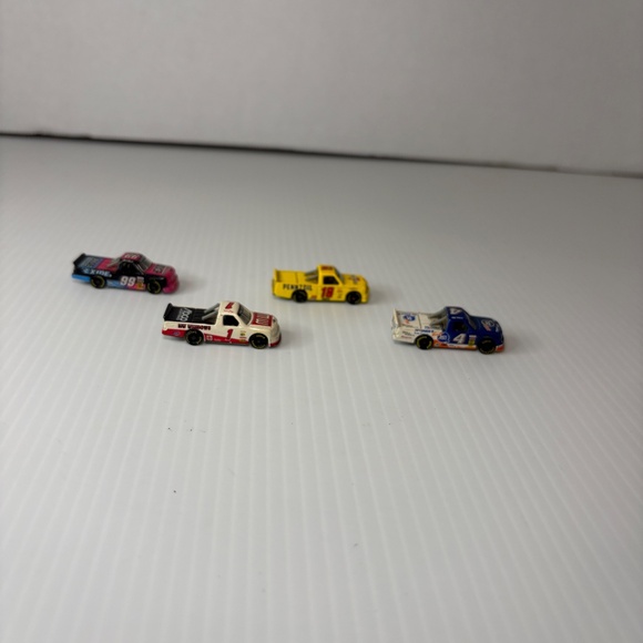 Racing Champions  Micro Mini Vehicles Lot of 4 Nascar Truck Series - Picture 4 of 5